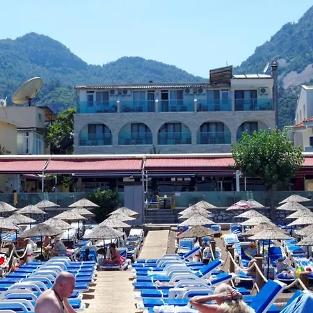 Oz-can Hotel 3*