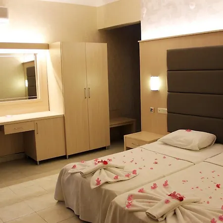 Hotel Oz-can Turunç