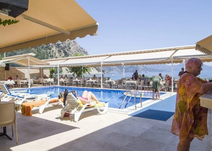 Oz-can Ξενοδοχείο Turunc